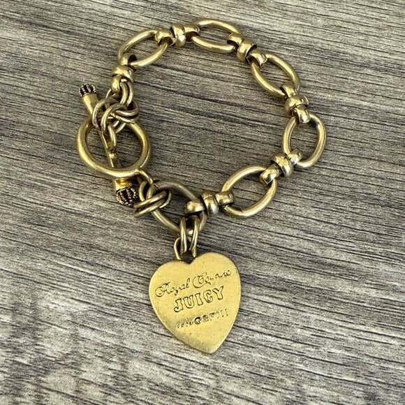 VTG Juicy Couture Gold-Tone Link Bracelet With Heart Charm & Engraved Design - Picture 1 of 7